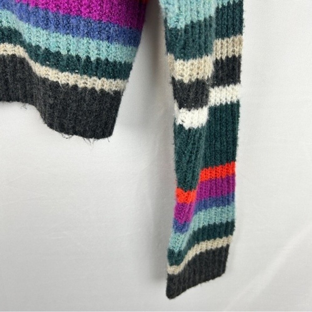 American Eagle strip pullover sweater cropped XS - Picture 3 of 6